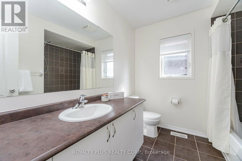 168 Sussexvale Drive  Brampton (Sandringham-Wellington), L6R3R1 | Image 28