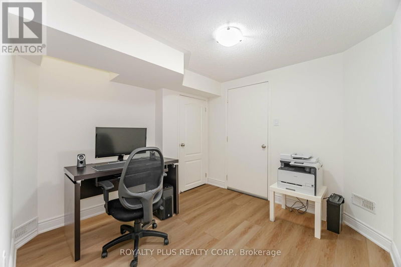 168 Sussexvale Drive  Brampton (Sandringham-Wellington), L6R3R1 | Image 34