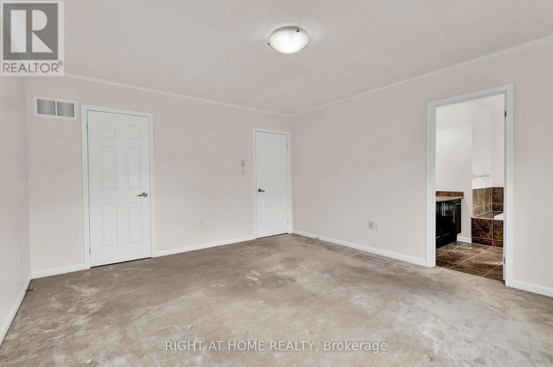 884 Mcewan Drive  Milton (Coates), L9T6P5 | Image 18