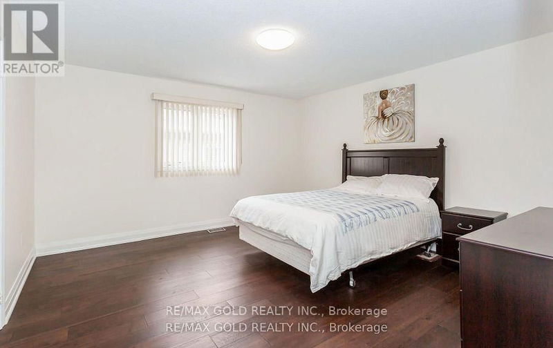 799 Envoy Drive  Mississauga (Meadowvale Village), L5W1H3 | Image 33