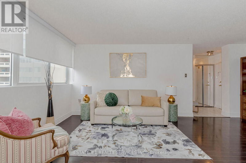  802 - 3590 Kaneff Crescent  Mississauga (Mississauga Valleys), L5A3X3 | Image 12