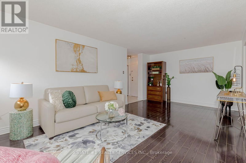  802 - 3590 Kaneff Crescent  Mississauga (Mississauga Valleys), L5A3X3 | Image 13