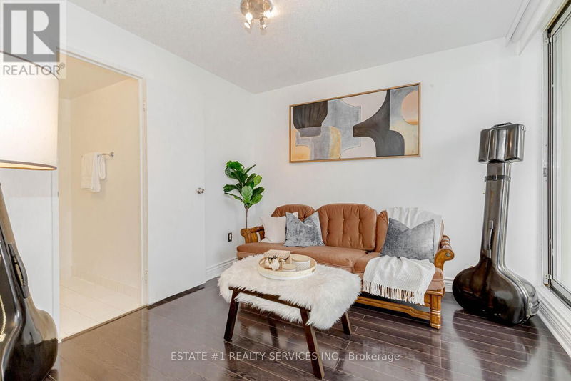  802 - 3590 Kaneff Crescent  Mississauga (Mississauga Valleys), L5A3X3 | Image 21