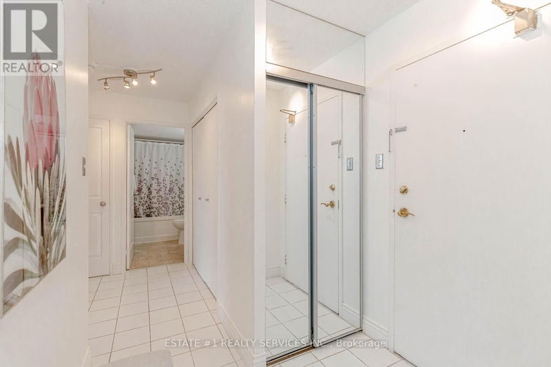  802 - 3590 Kaneff Crescent  Mississauga (Mississauga Valleys), L5A3X3 | Image 24