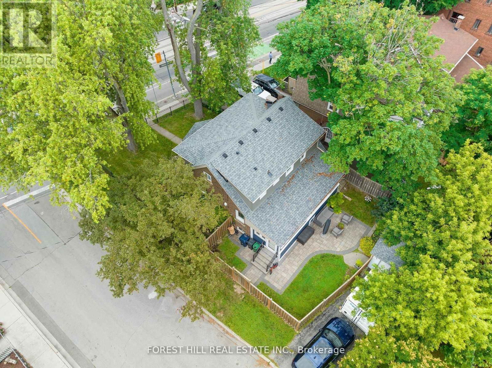 2567 LAKE SHORE BOULEVARD W Image 39