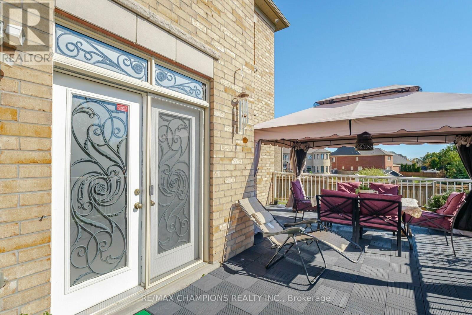 18 BEDOUIN CRESCENT Image 36