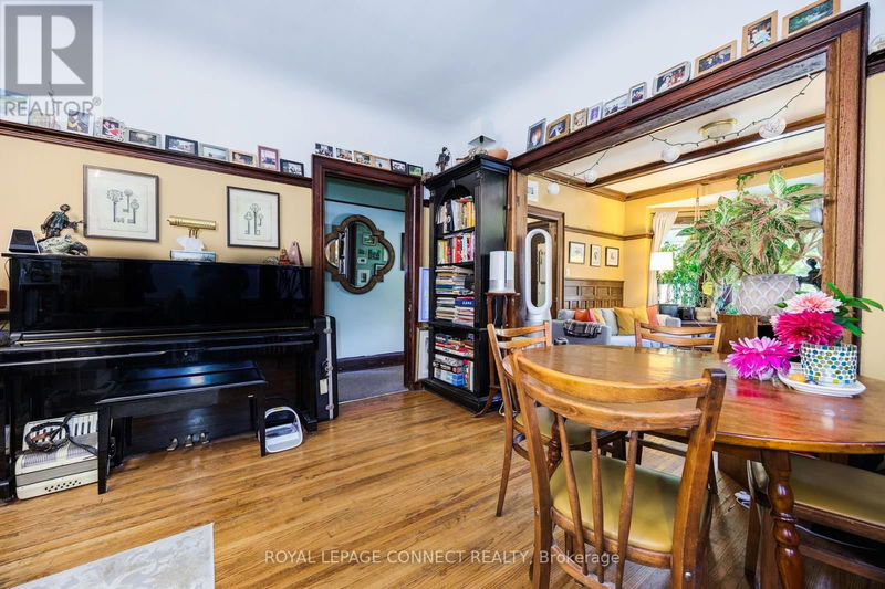 154 Dowling Avenue  Toronto (South Parkdale), M6K3A6 | Image 12