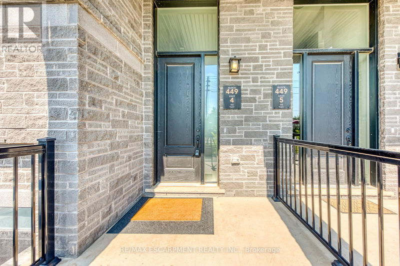 1488 Yellow Rose Circle  Oakville (Glen Abbey), L6M5L3 | Image 4