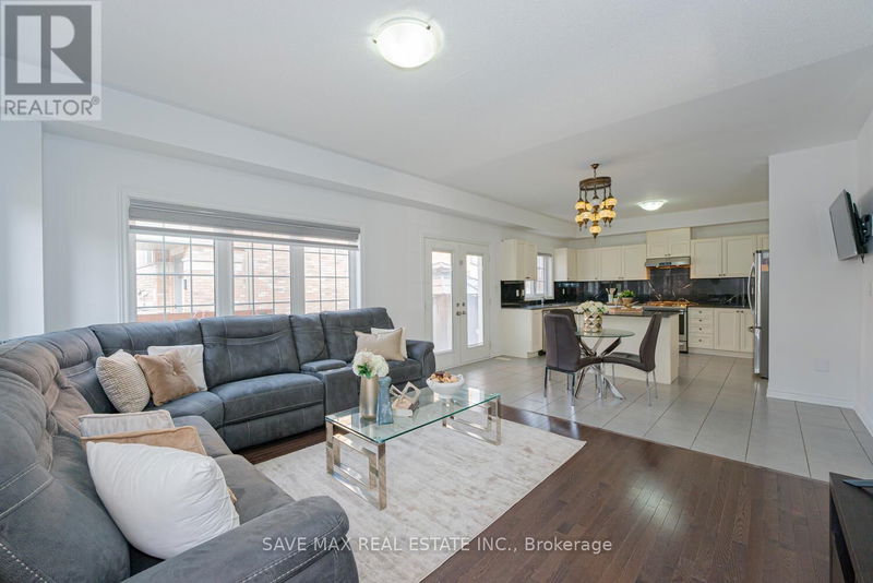 39 Agava Street  Brampton (Northwest Brampton), L7A4S5 | Image 10