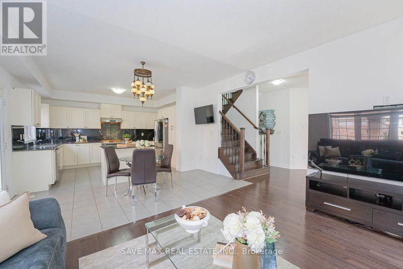 39 Agava Street  Brampton (Northwest Brampton), L7A4S5 | Image 11