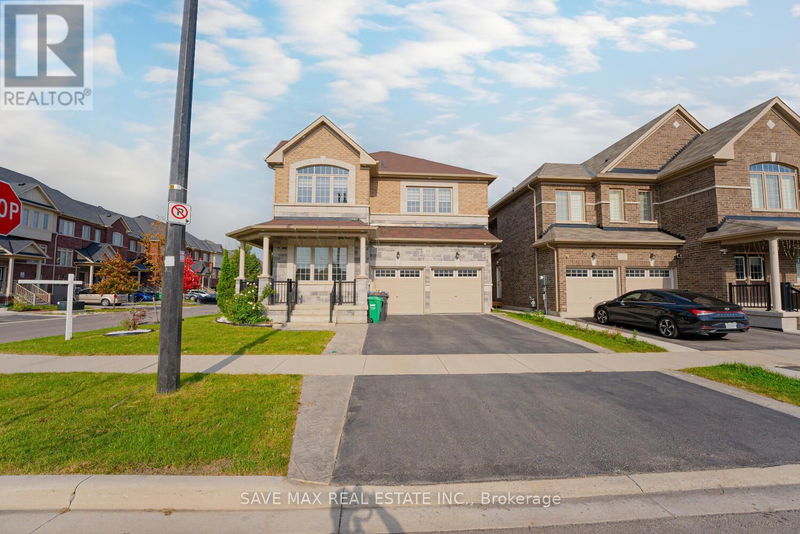 39 Agava Street  Brampton (Northwest Brampton), L7A4S5 | Image 2