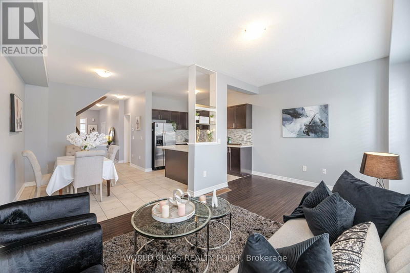 34 Davenfield Circle  Brampton (Brampton East), L6P4M2 | Image 10