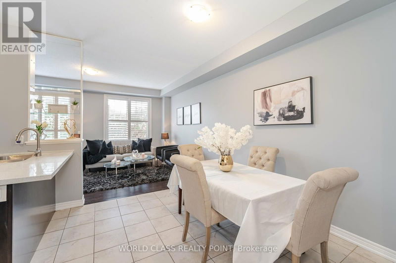 34 Davenfield Circle  Brampton (Brampton East), L6P4M2 | Image 6