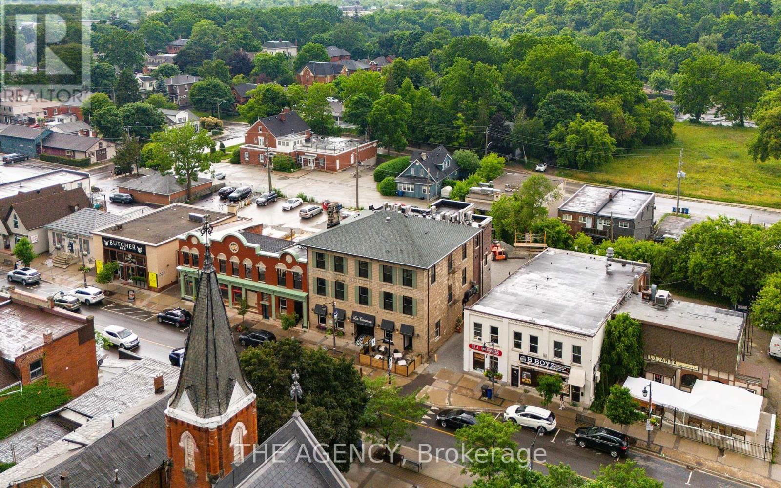 201 - 163 MAIN STREET E Image 10