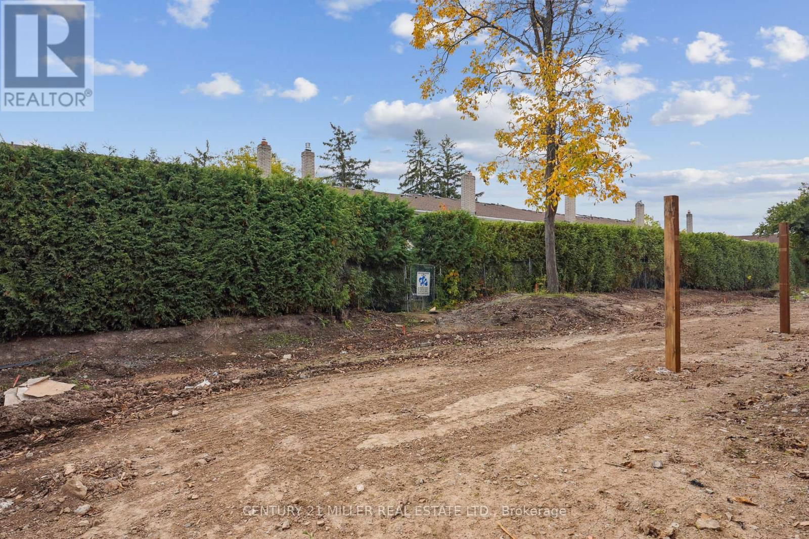 1408 OAKMONT COMMON Image 34