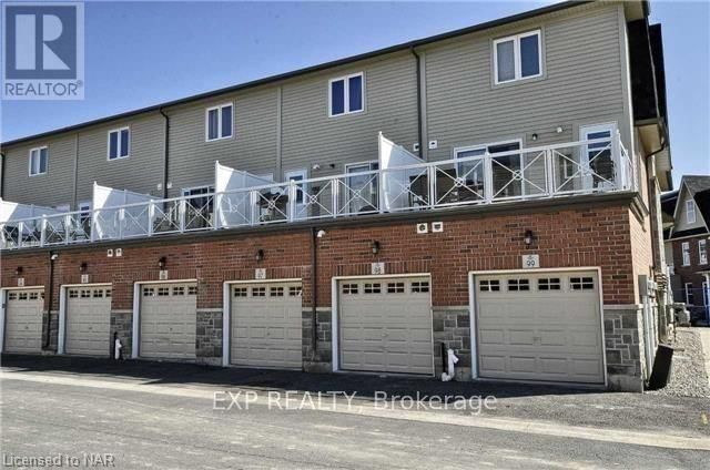 98 - 1380 COSTIGAN ROAD Image 2