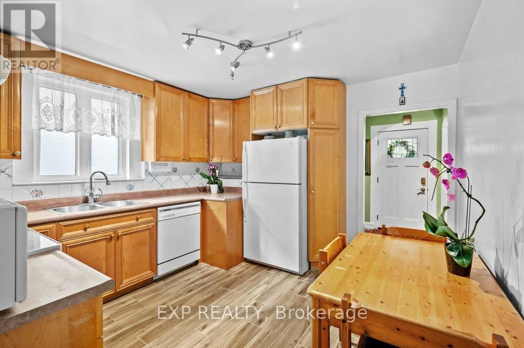 27 STOCK AVENUE Image 6