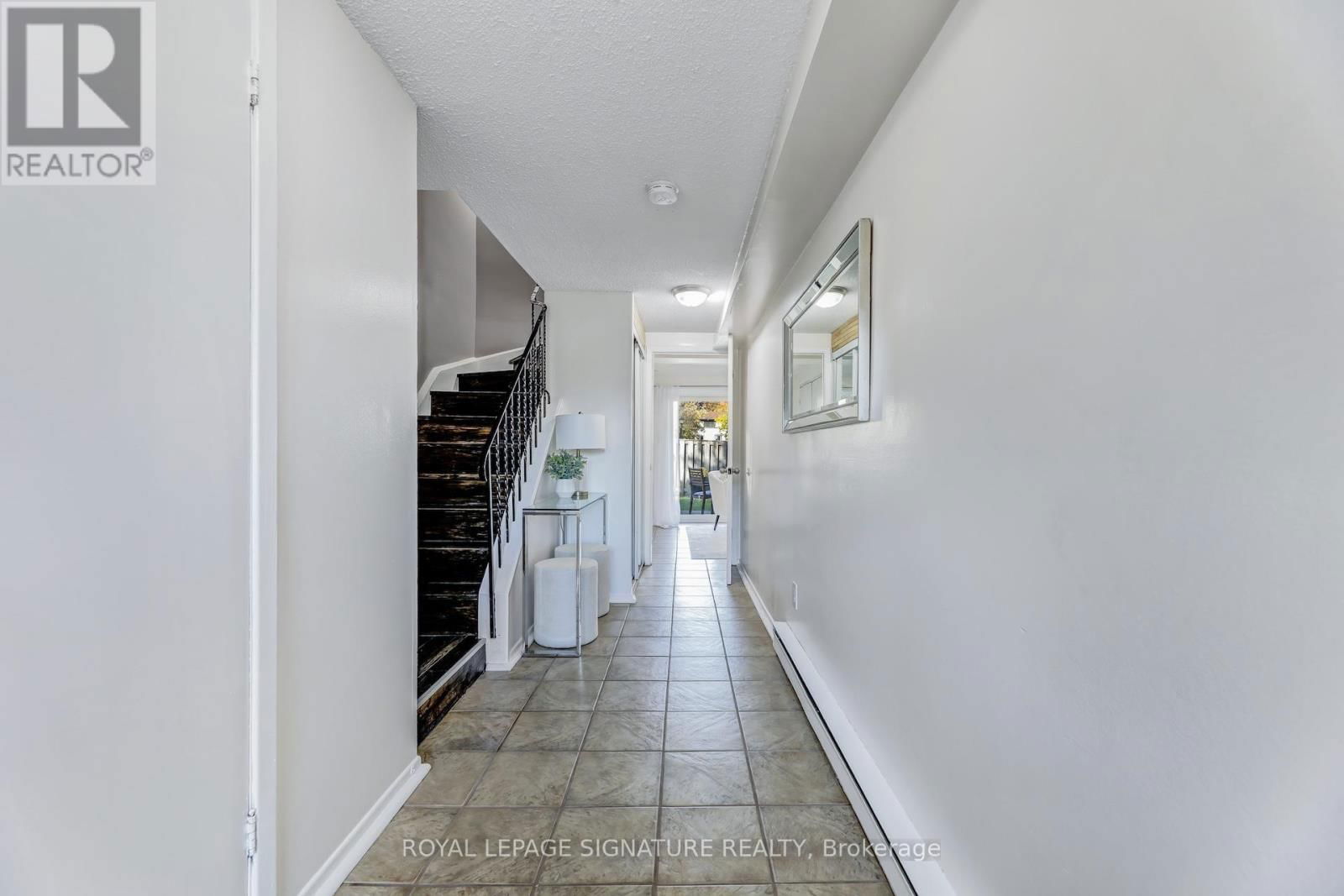 26 - 2651 AQUITAINE AVENUE Image 3