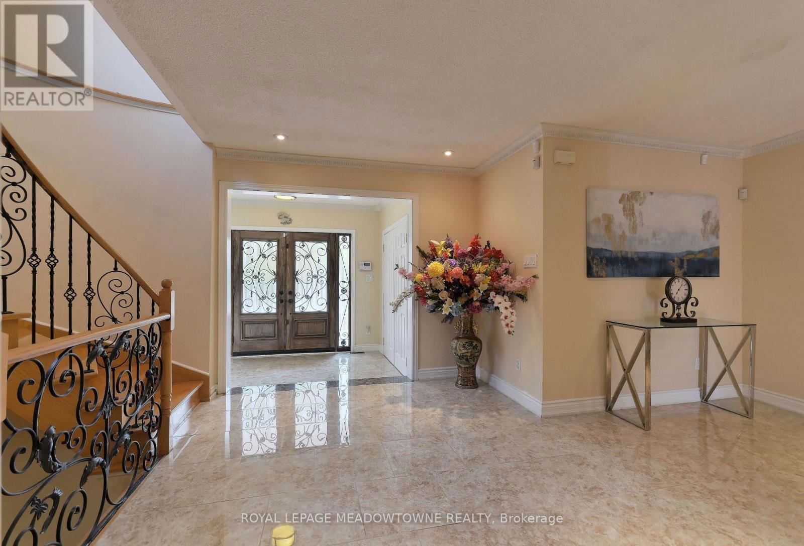 2857 TERMINI TERRACE Image 3