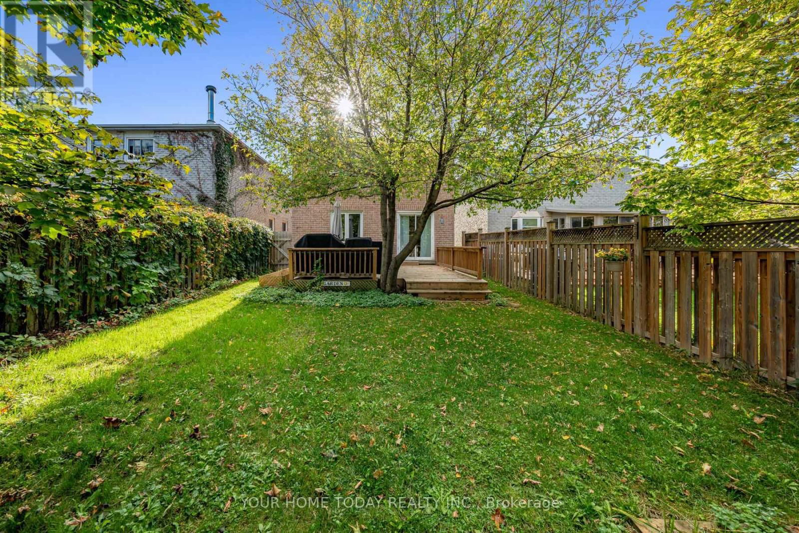 42 MCKINNON AVENUE Image 32