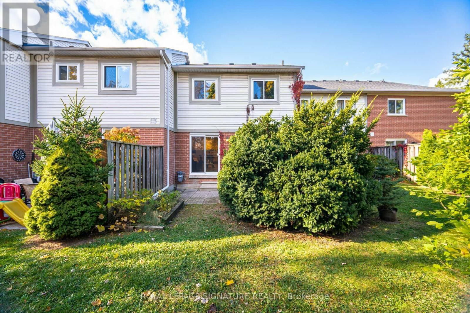 58 - 5659 GLEN ERIN DRIVE Image 32