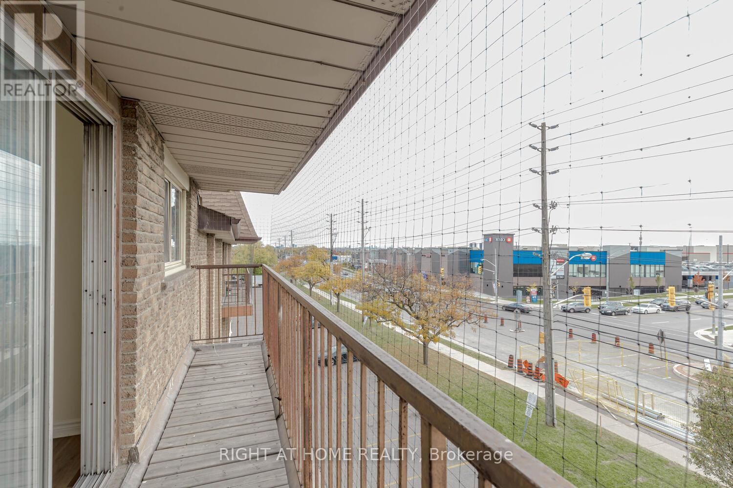 47 - 28 REXDALE BOULEVARD Image 38