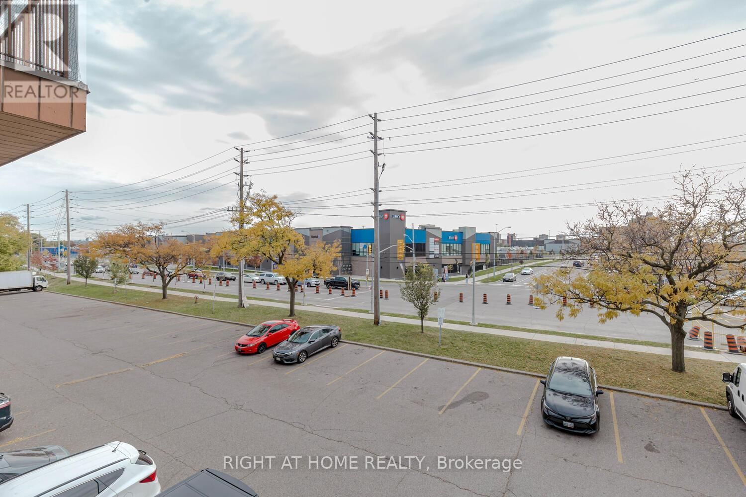 47 - 28 REXDALE BOULEVARD Image 39