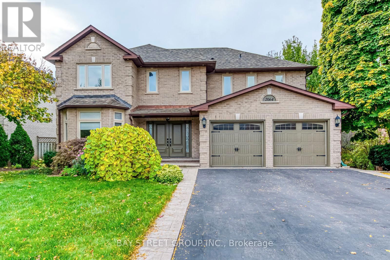 2064 NIPIGON DRIVE Image 1