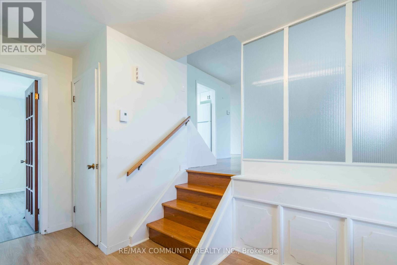 123 PROSPECT HILL Image 6