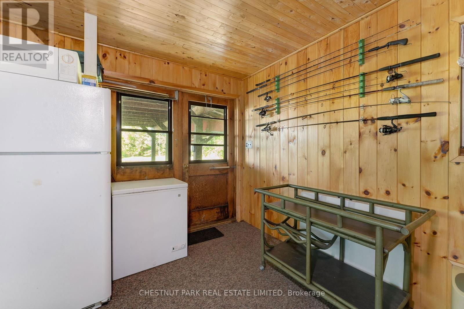 92 PRINCE REGENT ISLAND Image 27