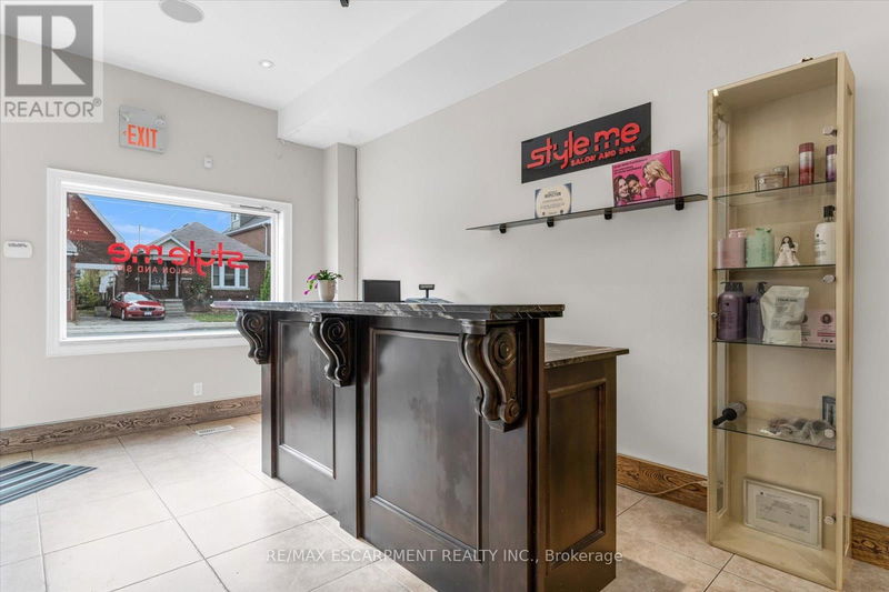 Tertiary Property View