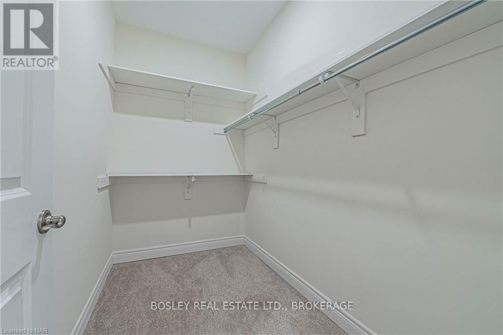 502 ROYAL RIDGE DRIVE Image 31