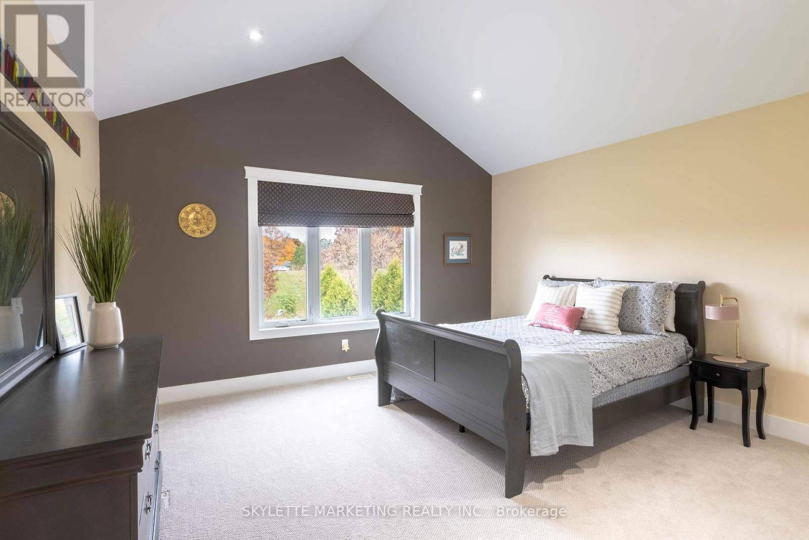 536 JULIANA DRIVE Image 34