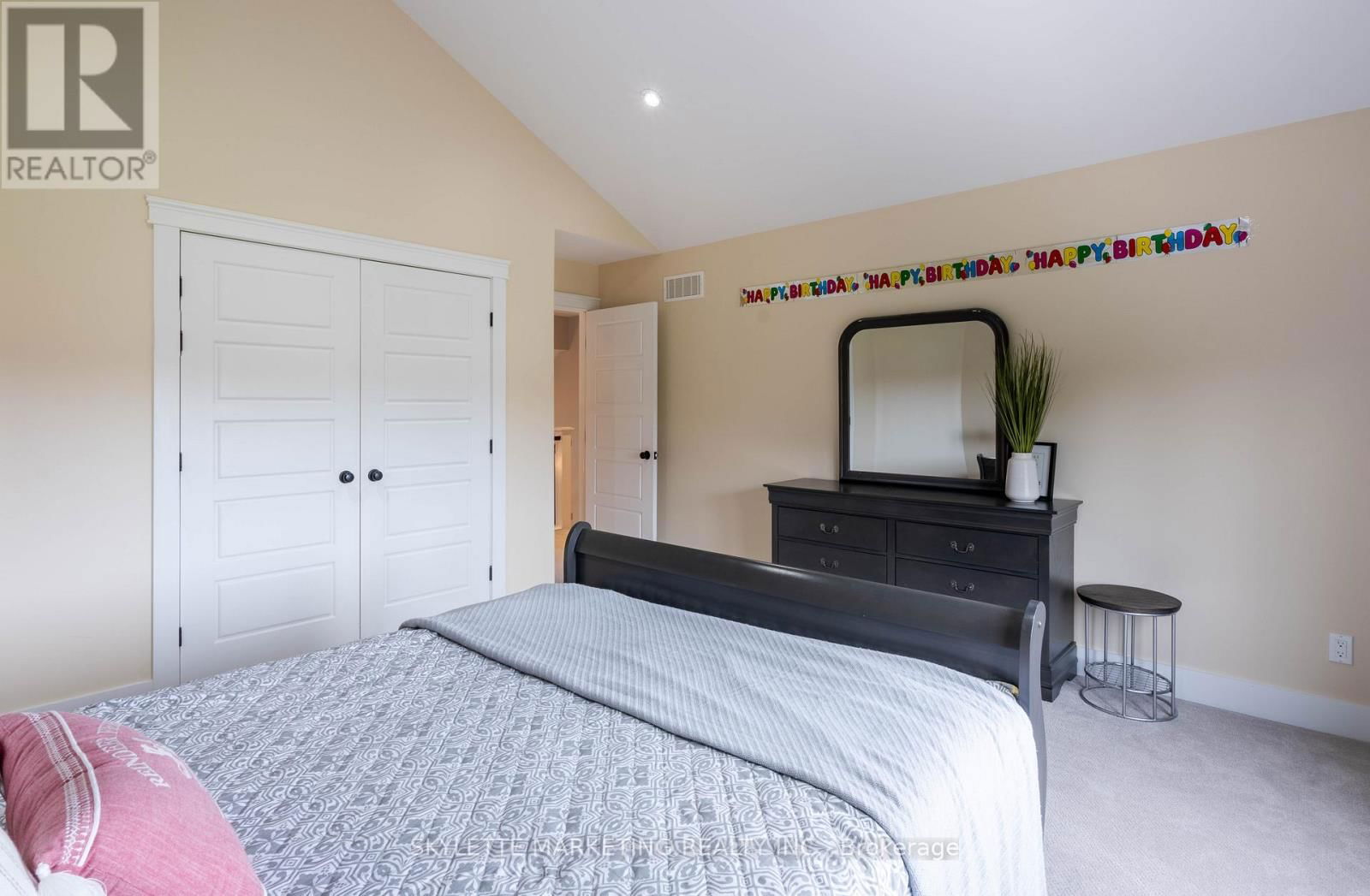 536 JULIANA DRIVE Image 35
