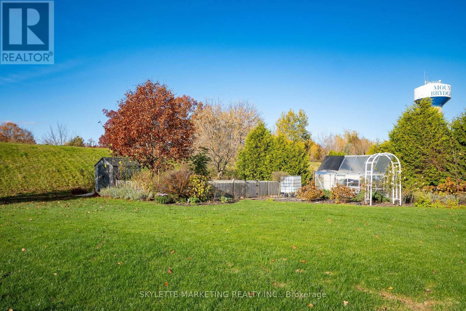 536 JULIANA DRIVE Image 7