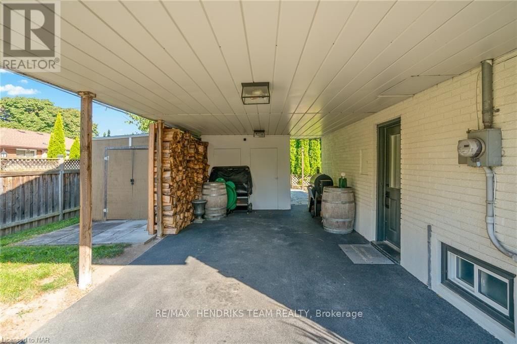 12 NORTHWOOD DRIVE Image 32