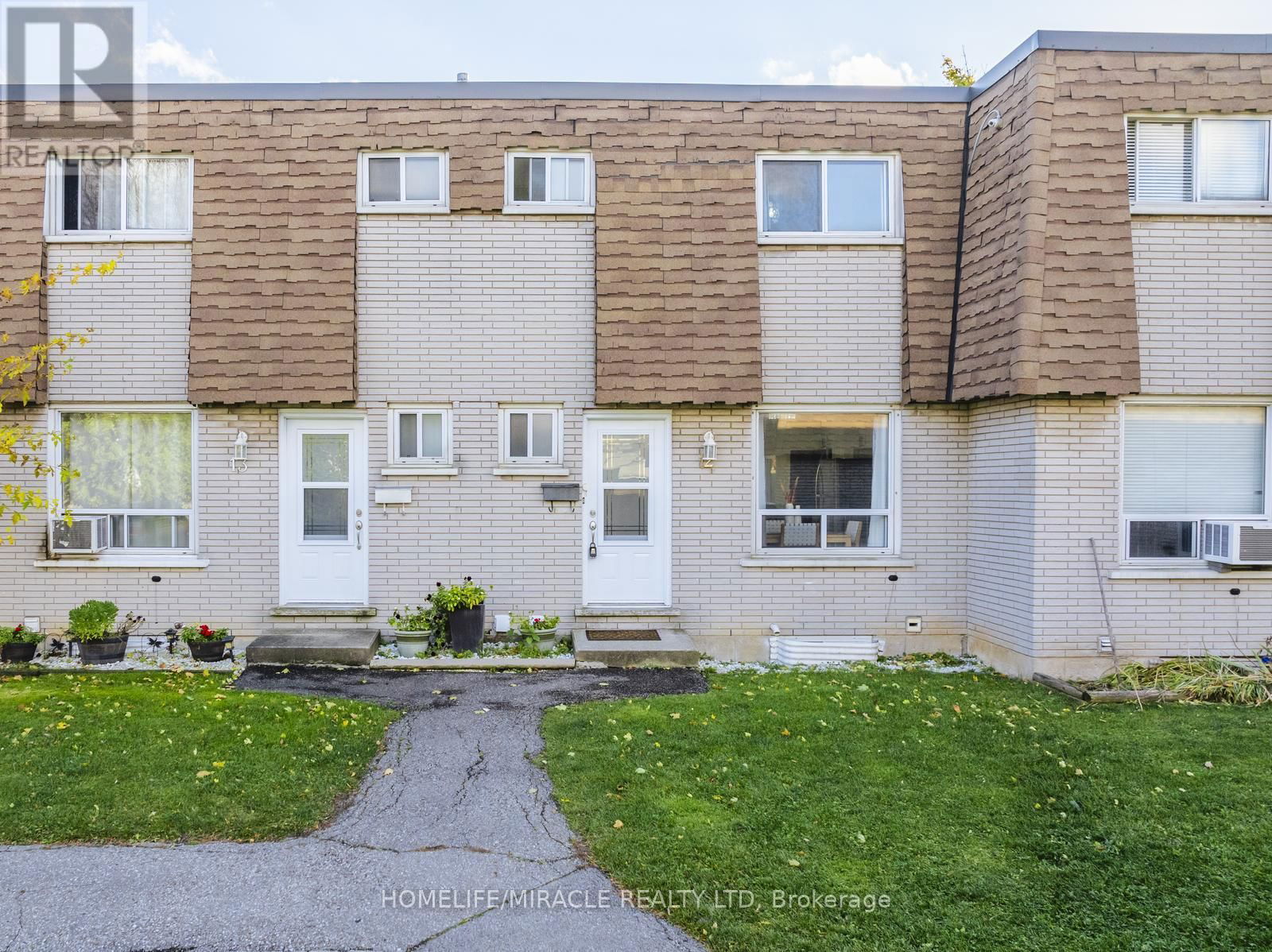 12 - 293 LIMERIDGE ROAD W Image 37