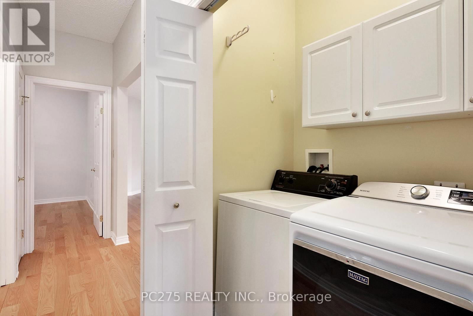 243 - 2025 MEADOWGATE BOULEVARD Image 19