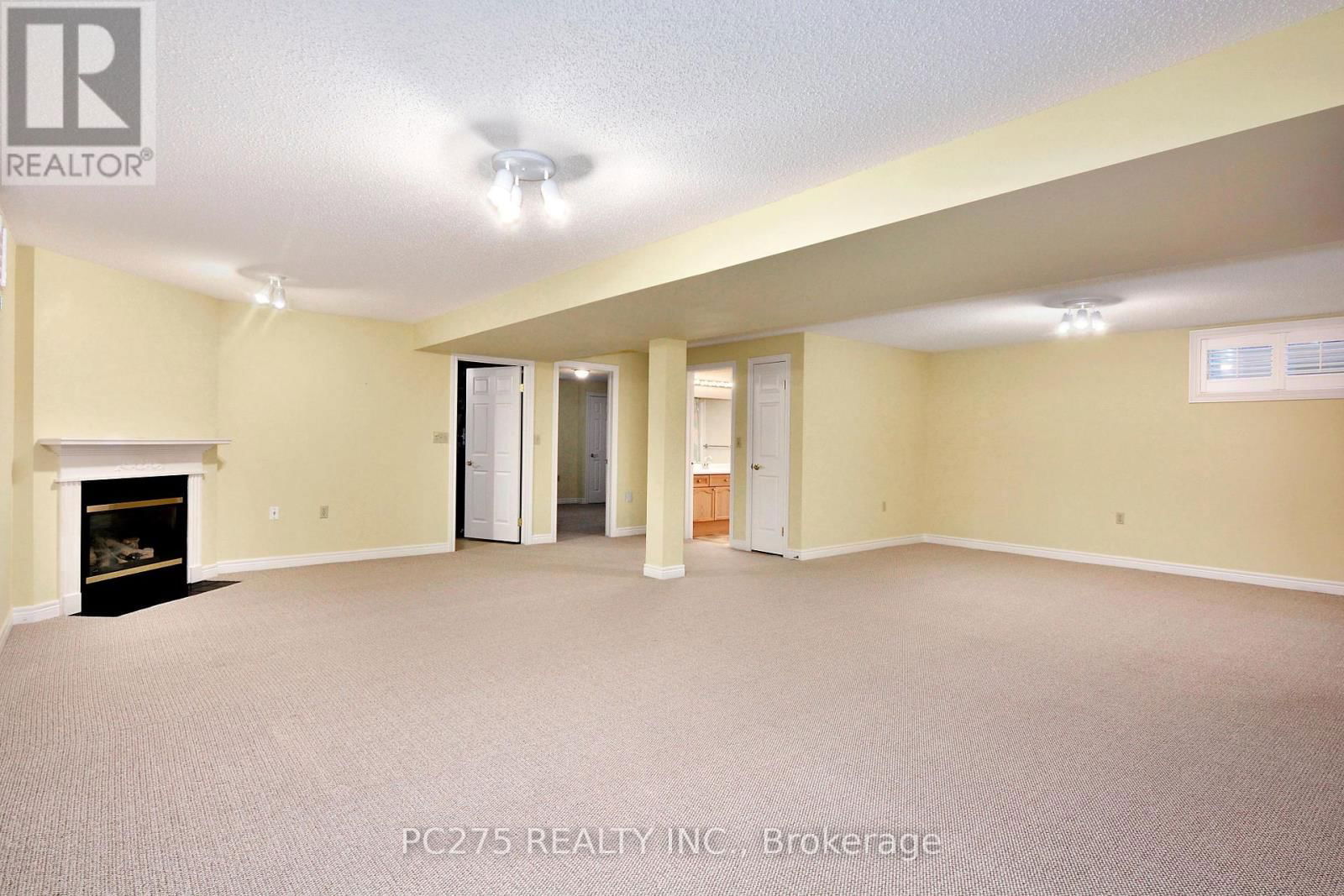 243 - 2025 MEADOWGATE BOULEVARD Image 20