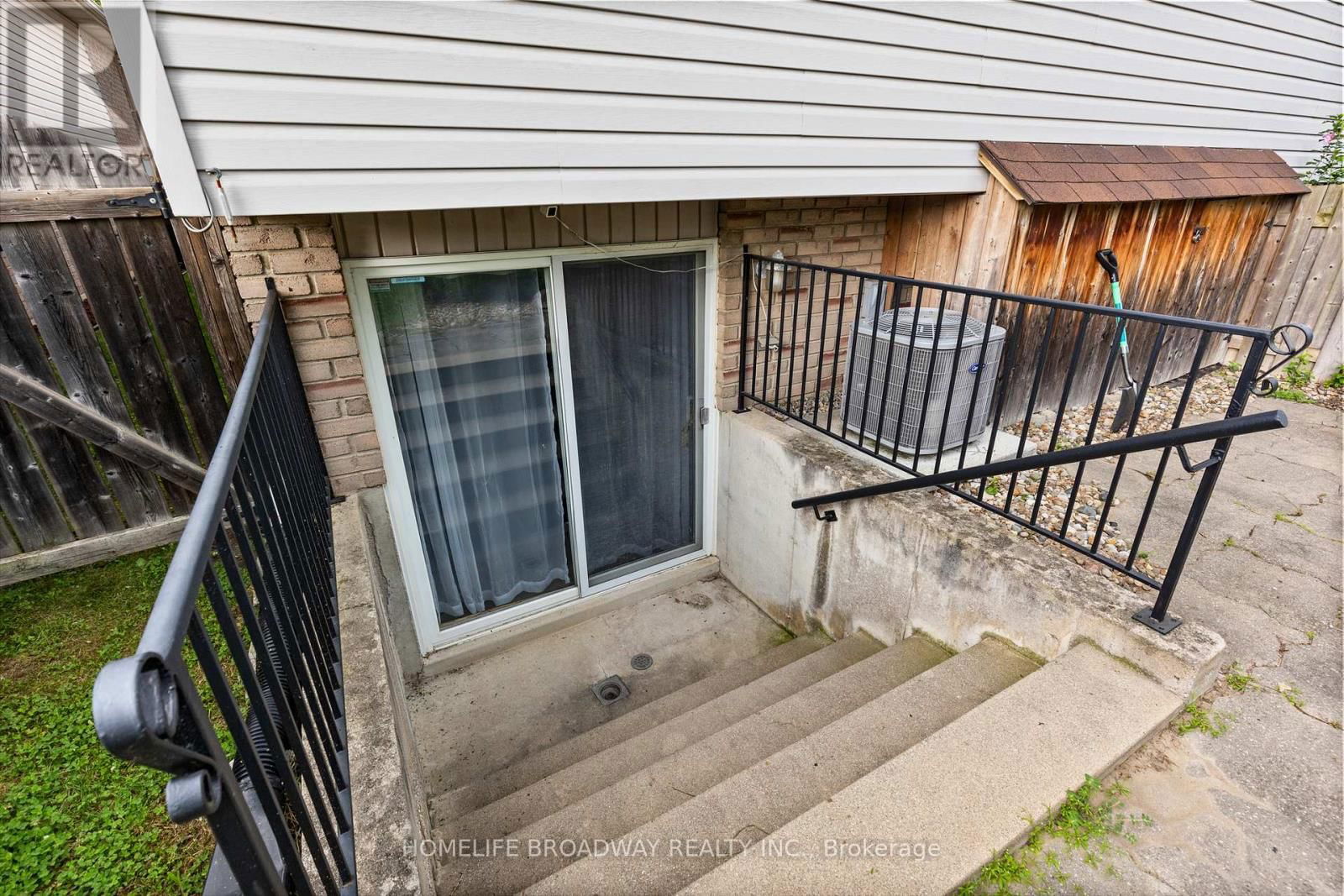 3283 NORTHWAY AVENUE Image 22