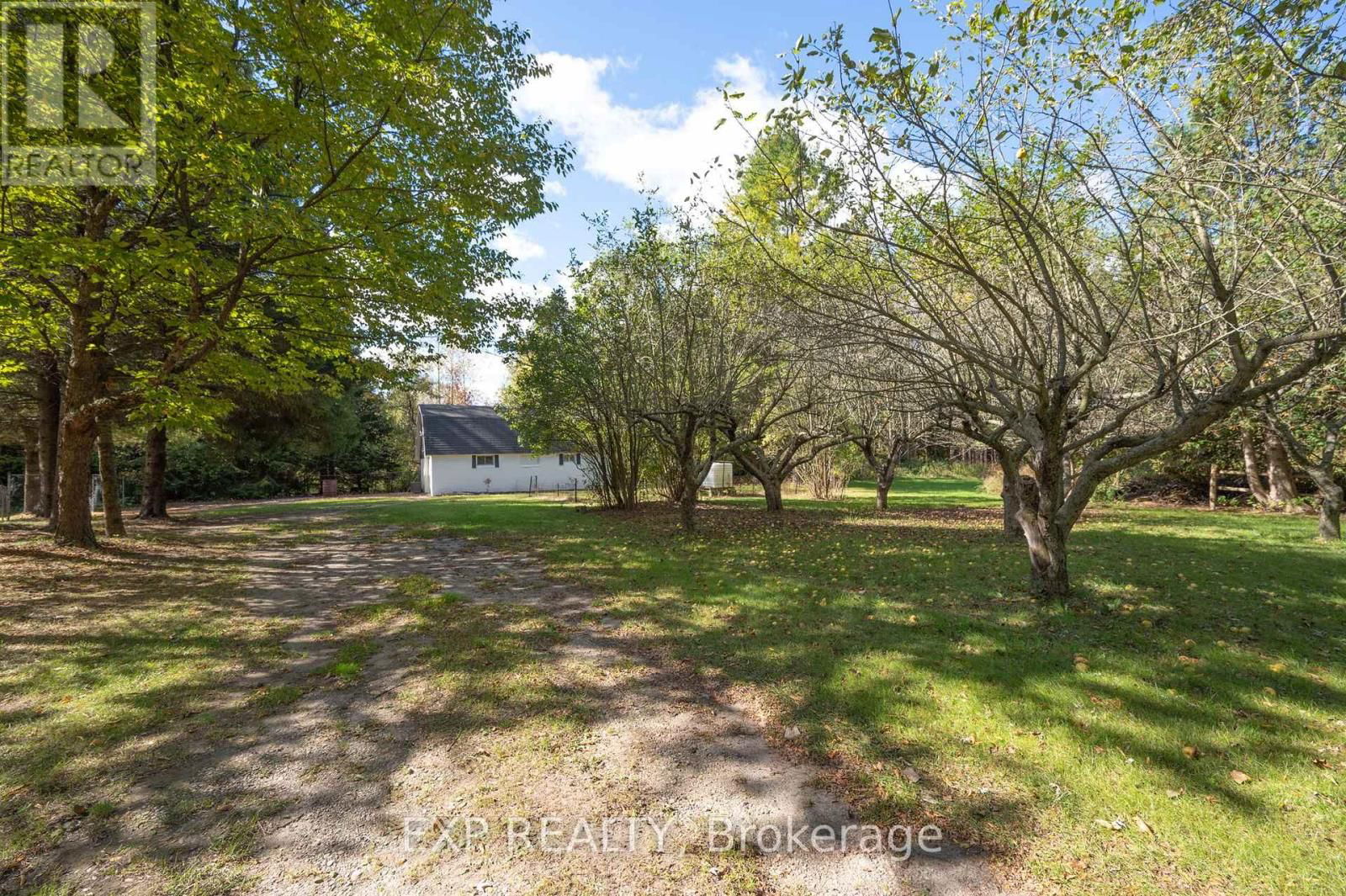 23243 MELBOURNE ROAD Image 27