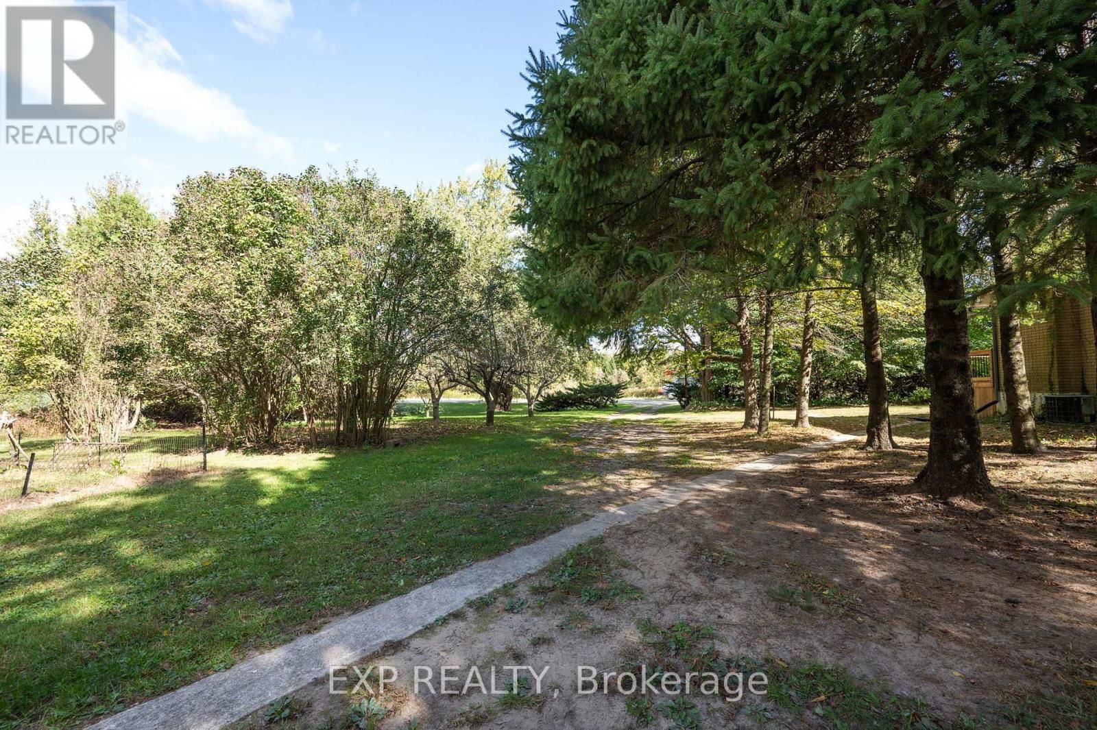 23243 MELBOURNE ROAD Image 30