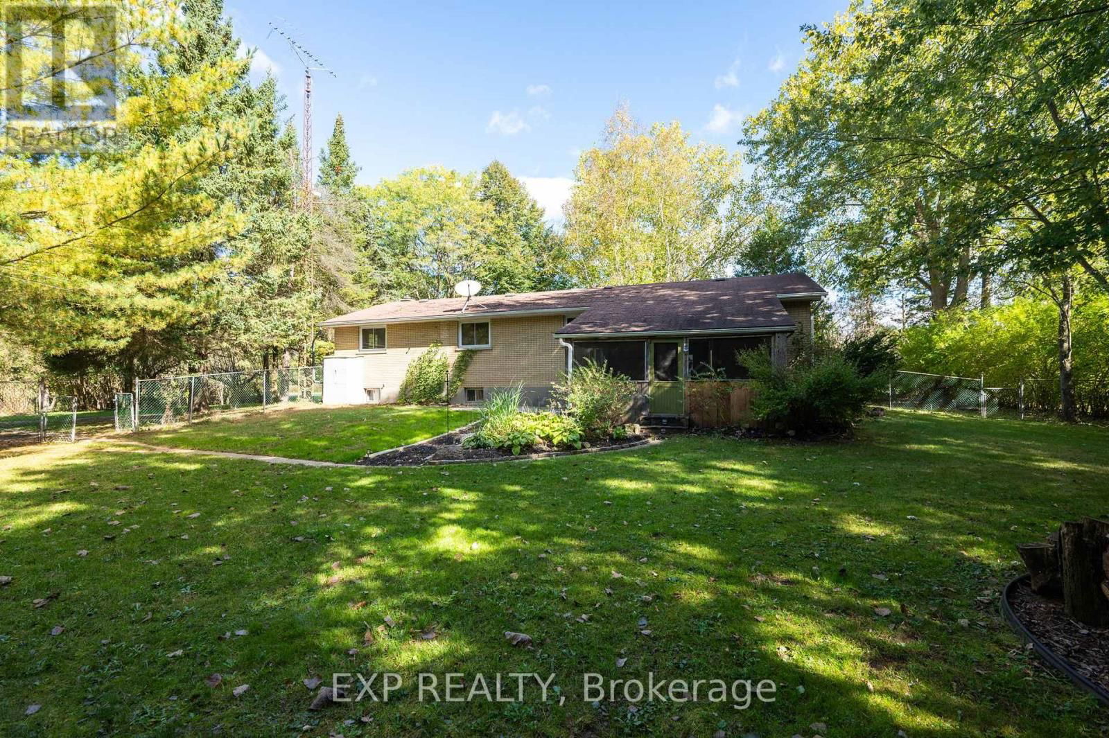 23243 MELBOURNE ROAD Image 35