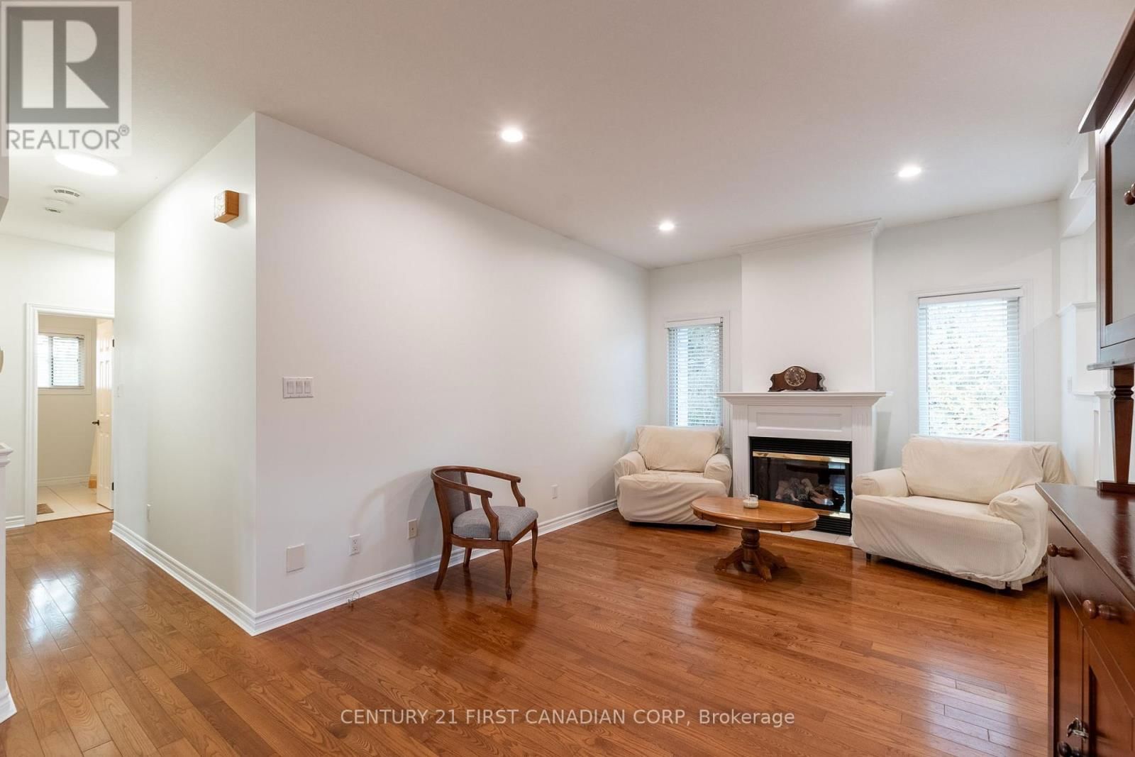 109 PRINCESS AVENUE Image 11