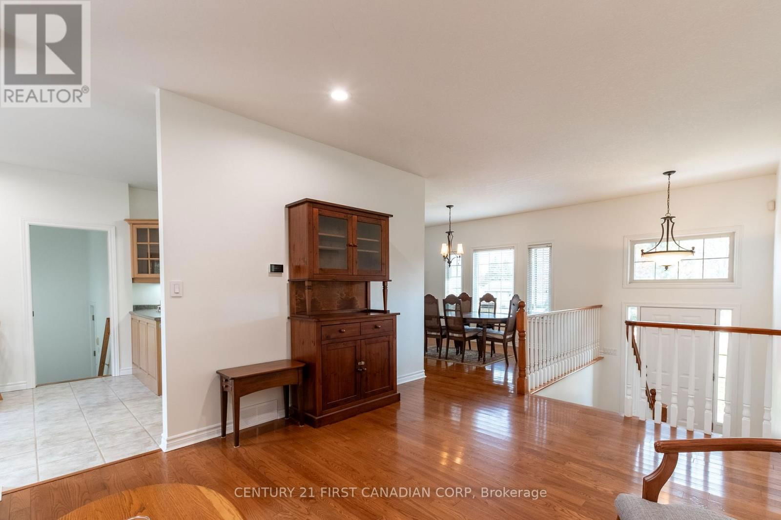 109 PRINCESS AVENUE Image 13