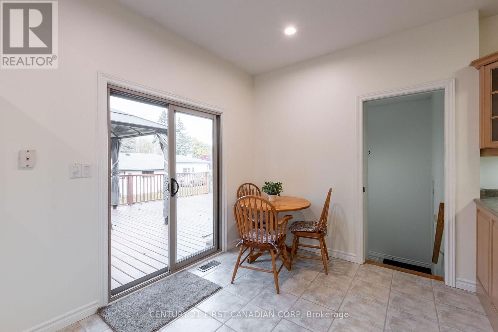 109 PRINCESS AVENUE Image 18