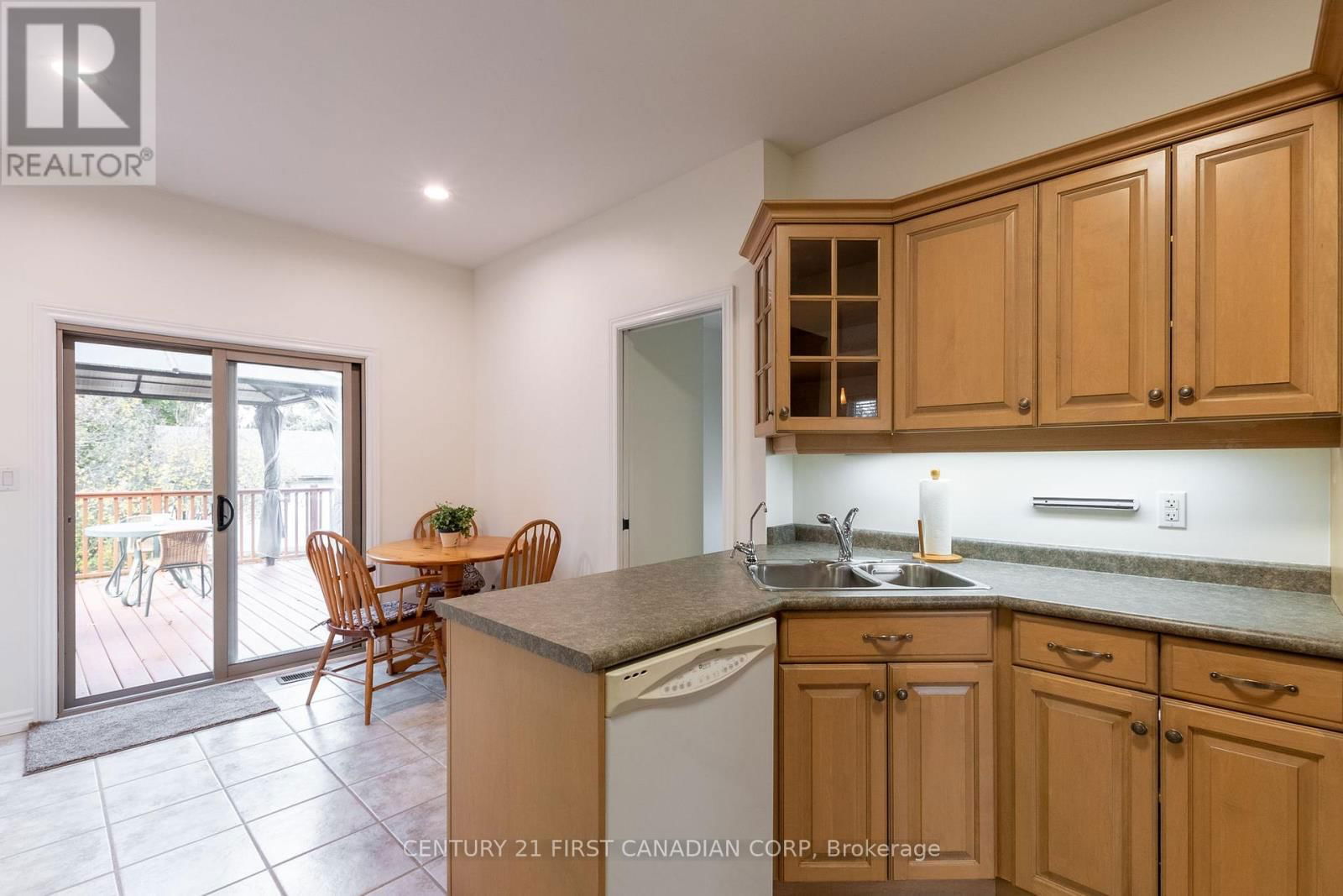 109 PRINCESS AVENUE Image 19