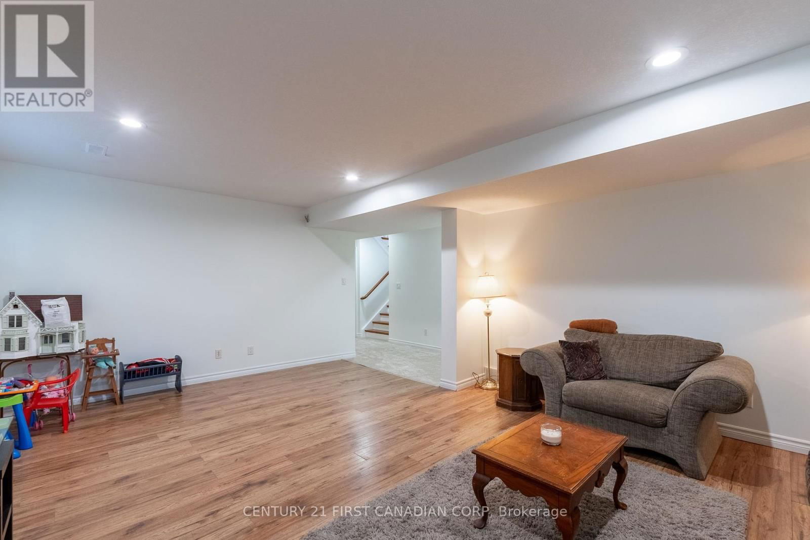109 PRINCESS AVENUE Image 34