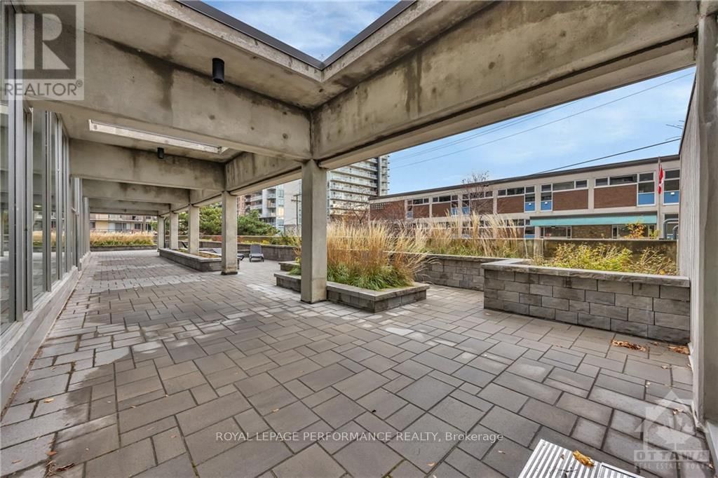 2503 - 500 LAURIER AVENUE W Image 24