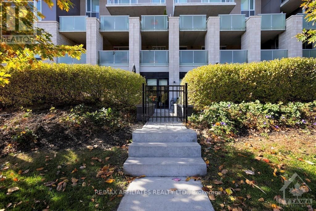 107 - 530 DE MAZENOD AVENUE Image 22